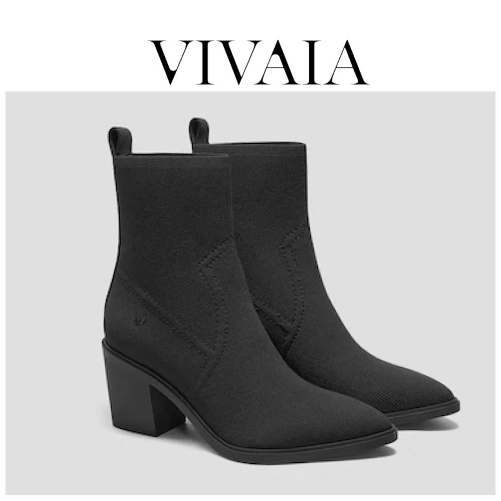 NWOT Vivaia Pointed-Toe Western Ankle Boots (Whitney) in Black